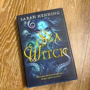 NWT Hardback book SEA WITCH by Sarah Henning